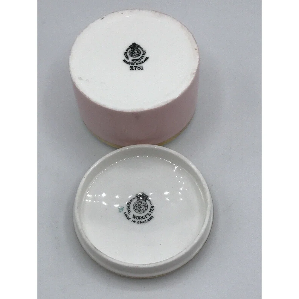 Royal Worcester if shipping